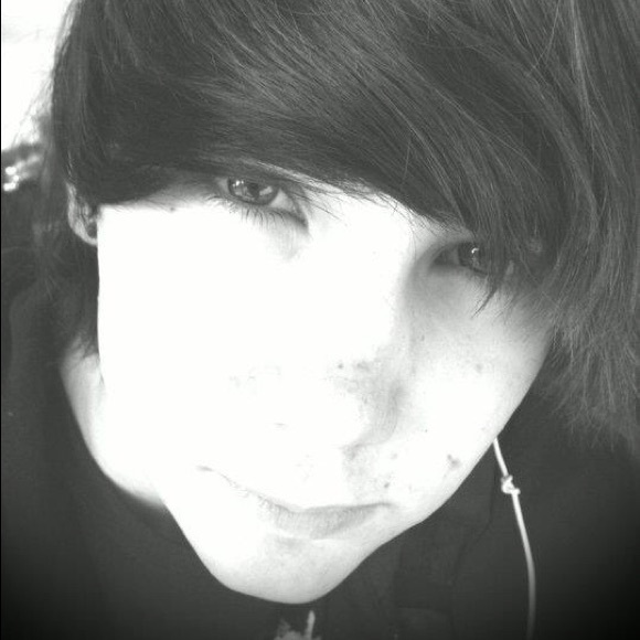 Meet your Posher, Pat - Picture 3 of 5